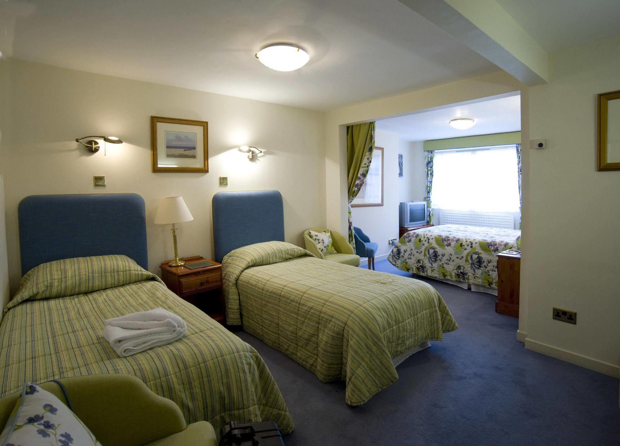 Moorings Hotel Fort William Extérieur photo